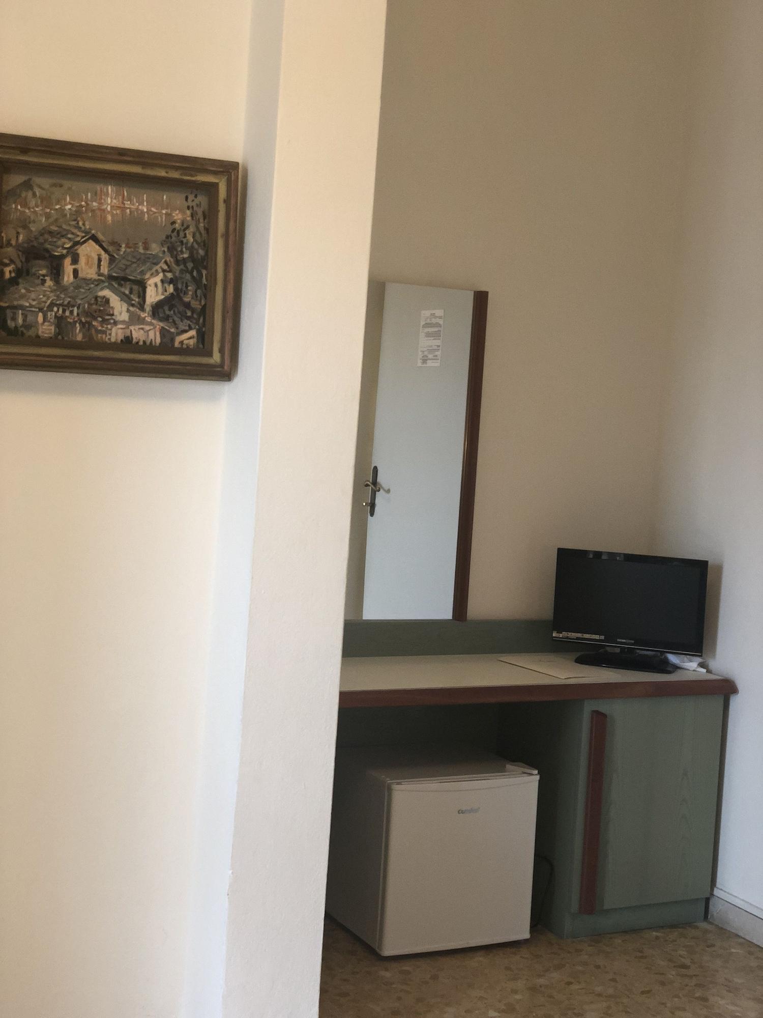 Hotel Lukas Виареджо Экстерьер фото