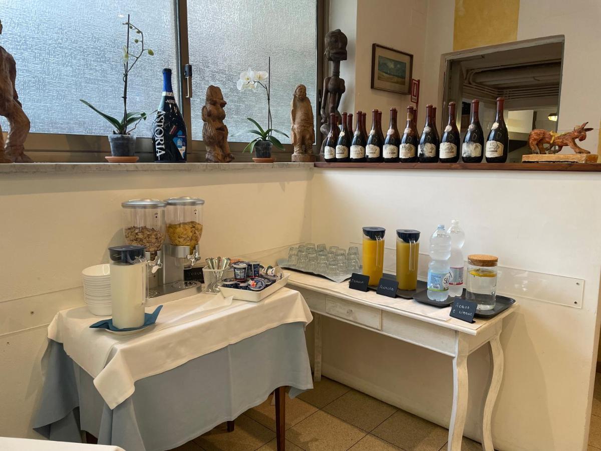 Hotel Lukas Виареджо Экстерьер фото