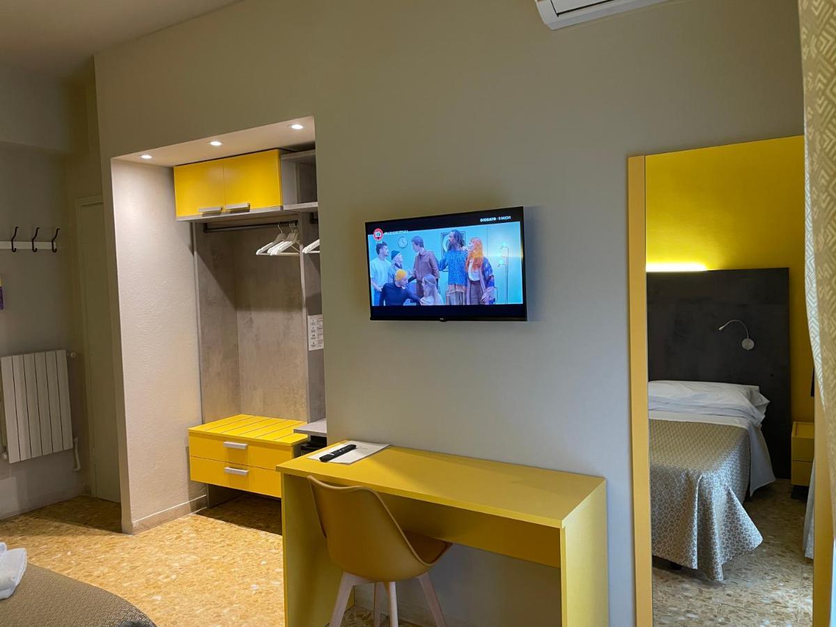Hotel Lukas Виареджо Экстерьер фото